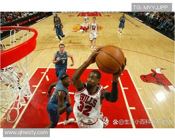 中国女篮迎战加拿大明星队首场较量激烈对决引发球迷热议